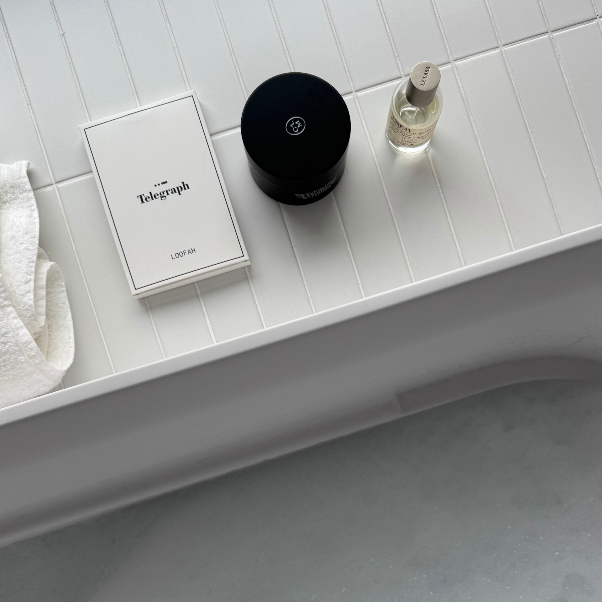 Maitinamoji žvilgesio suteikianti plaukų kaukė 200ml